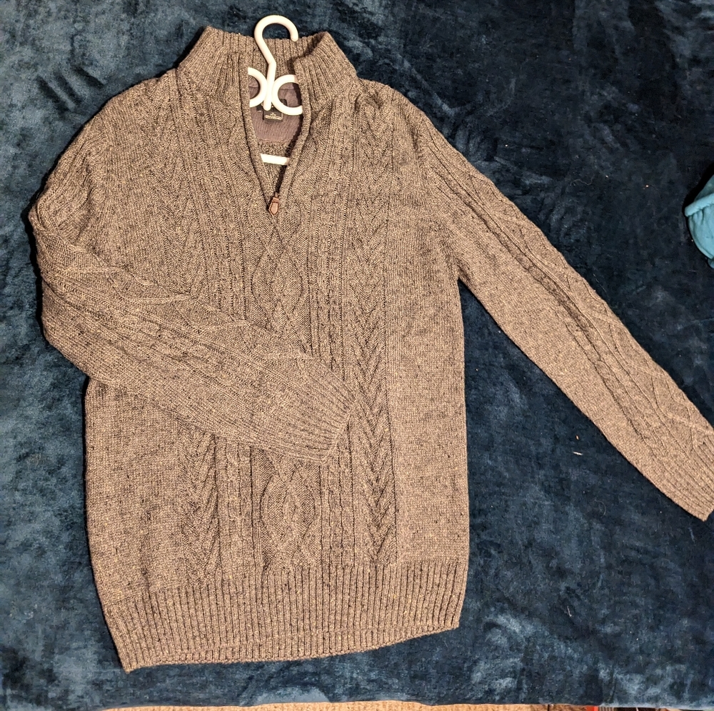 Haggar men's medium half-zip sweater